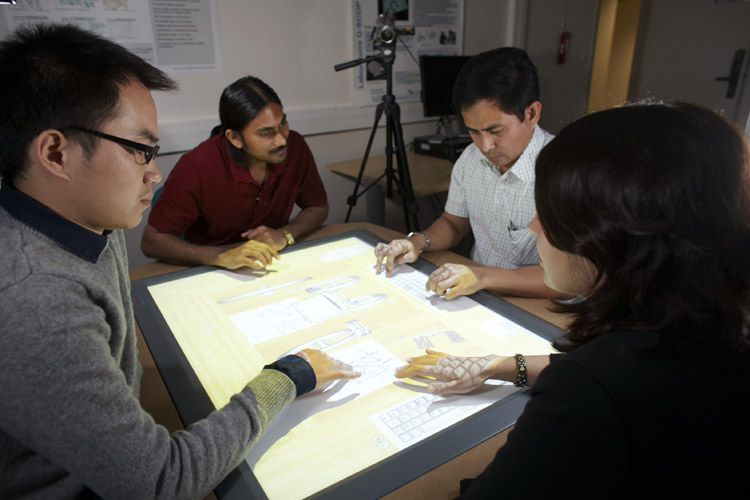 La table multi-touche